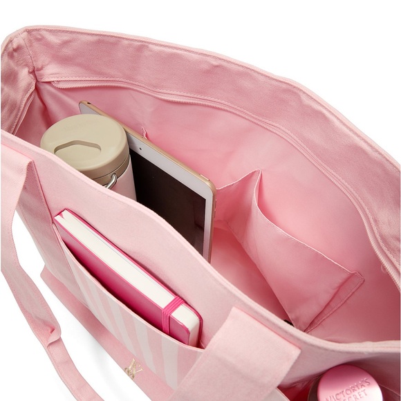 Victoria’s Secret heritage stripe tote - Picture 2 of 3